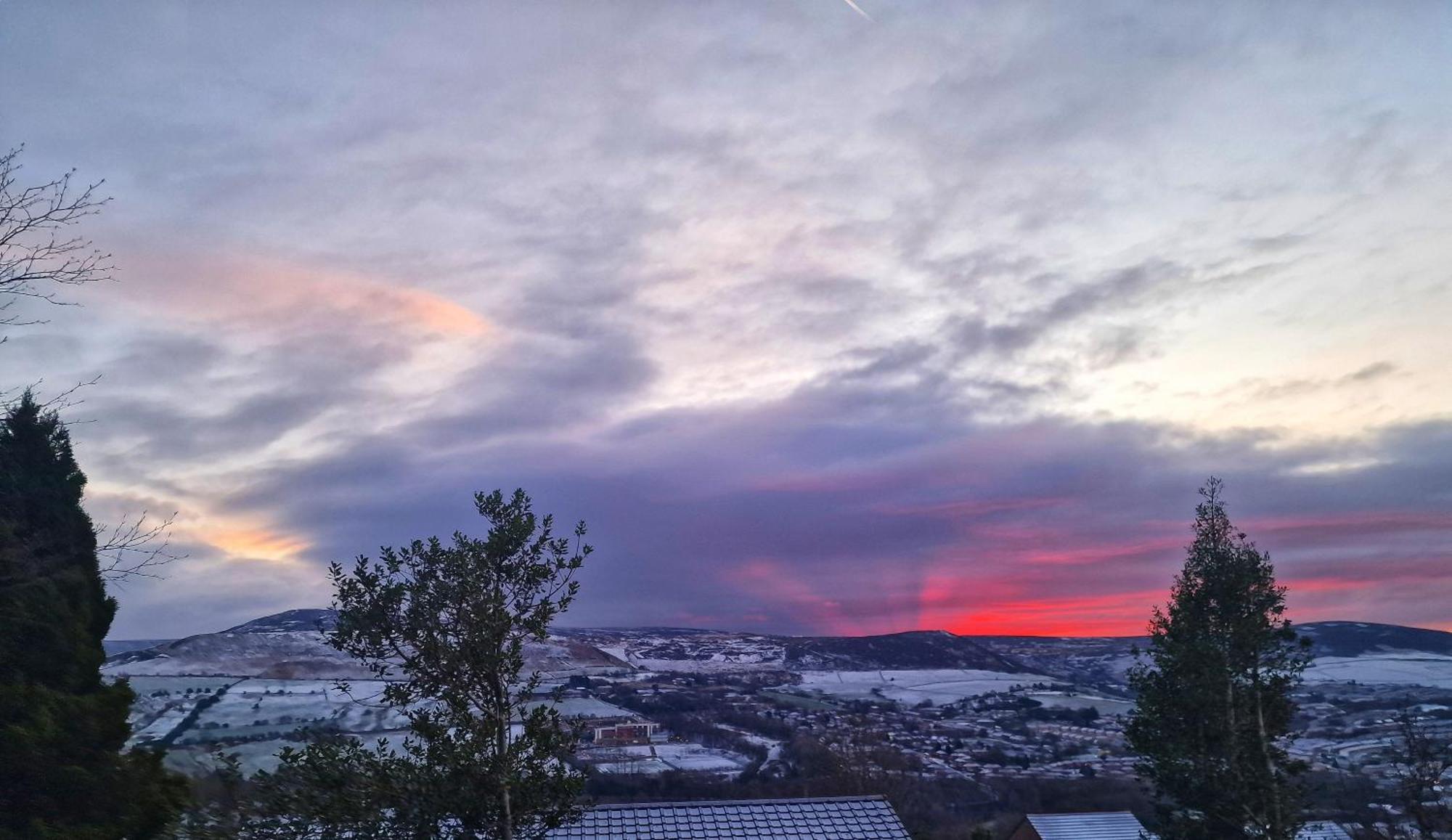 The Lodge@ Beechwood House Mossley Esterno foto