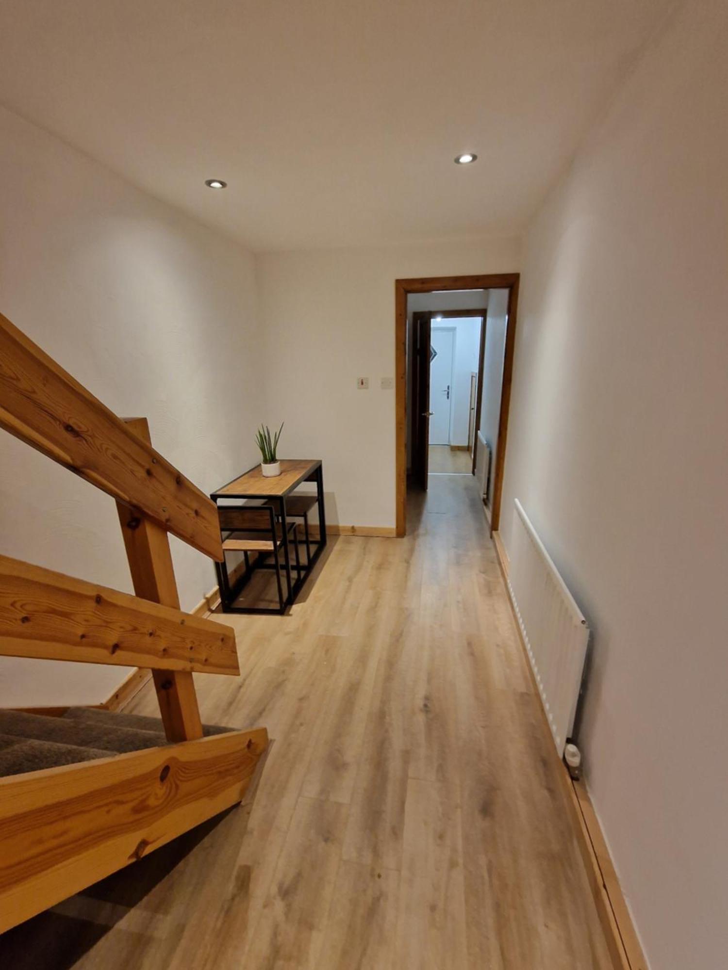 The Lodge@ Beechwood House Mossley Esterno foto