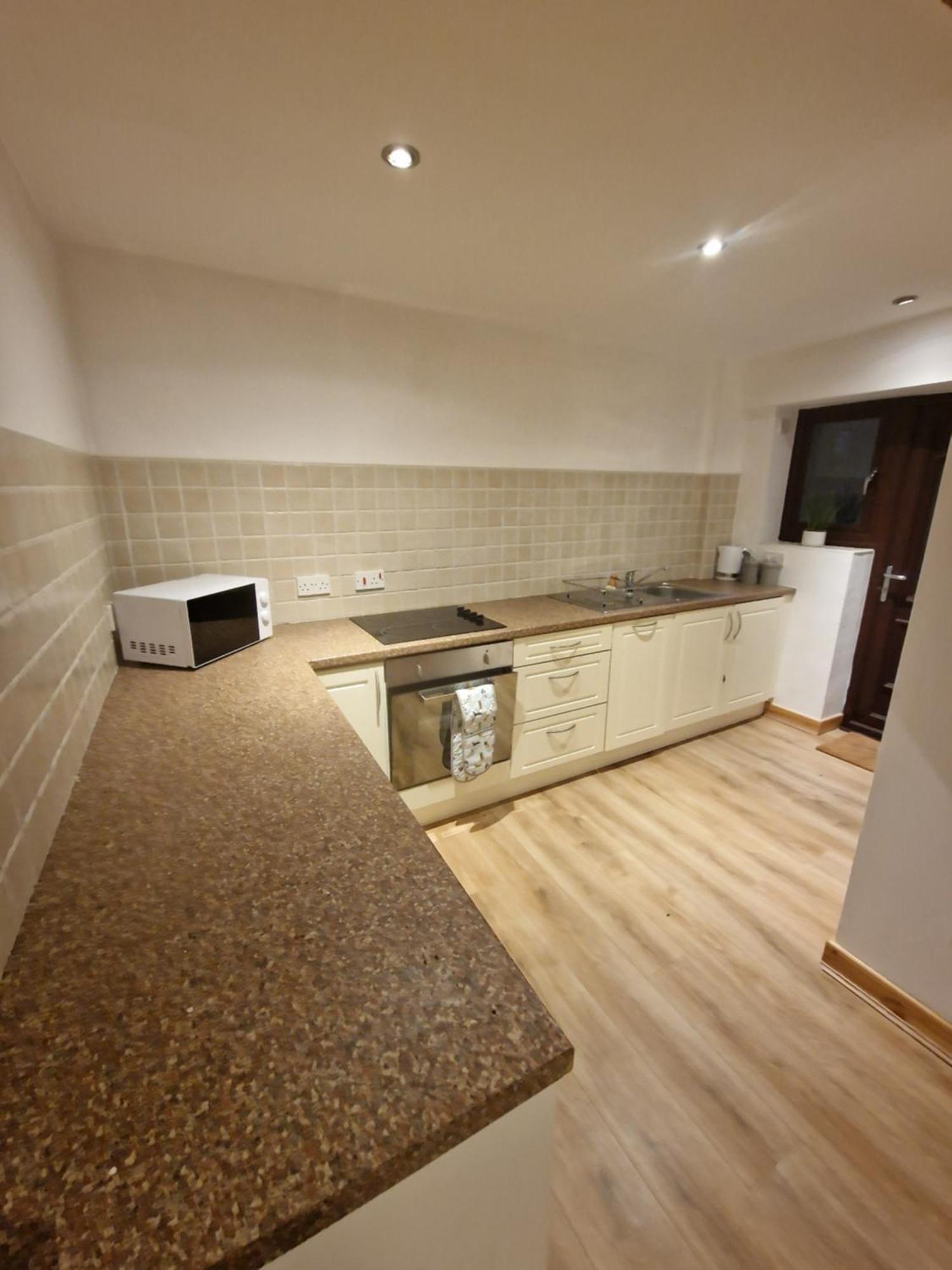 The Lodge@ Beechwood House Mossley Esterno foto